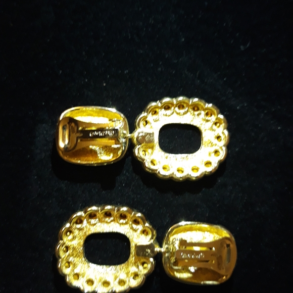 Christian Dior Glamorous Rare Oversized Black Enamel and Crystal Clip Earrings. - Picture 6 of 7